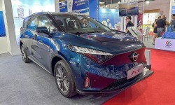 Xe ô tô thuần điện Haima 7X-E lộ diện trước ngày ra mắt khách hàng Việt