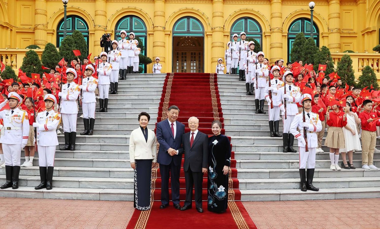 Ceremony with 21-cannon salute held for General Secretary, President of China Xi Jinping in Hanoi