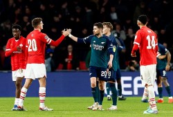 Champions League: Hình ảnh trận Arsenal hòa PSV, kết quả lượt đấu cuối vòng bảng