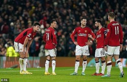Champions League: Man Utd chia tay vòng bảng và những con số thống kê đáng buồn