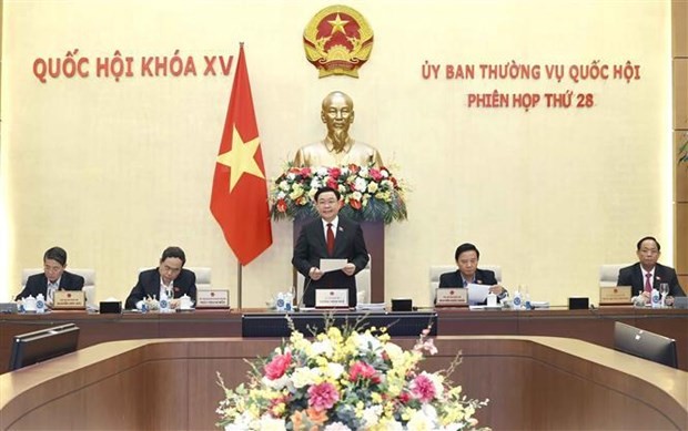 NA Chairman Vuong Dinh Hue chairs 28th meeting of NA Standing Committee