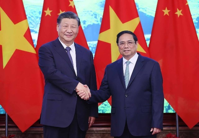 PM Pham Minh Chinh meets with Chinese Genereal Secretary and President Xi Jinping in Hanoi