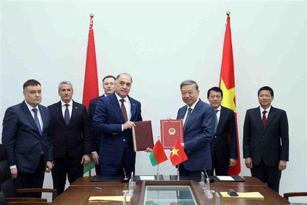 Vietnam, Belarus Ministers strengthen cooperation in security, crime control