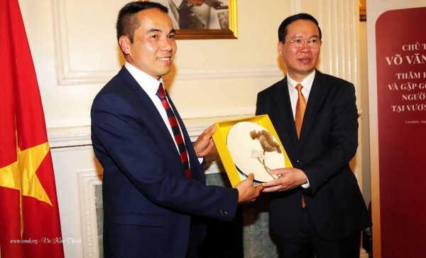 Pioneers among overseas Vietnamese intellectuals