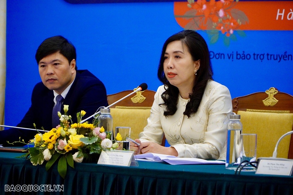 (12.14) Thứ trưởng Bộ Ngoại giao Lê Thị Thu Hằng khẳng định cộng đồng NVNONN tiếp tục là nguồn lực quan trọng của cộng đồng dân tộc Việt Nam. (Ảnh: Tuấn Việt)