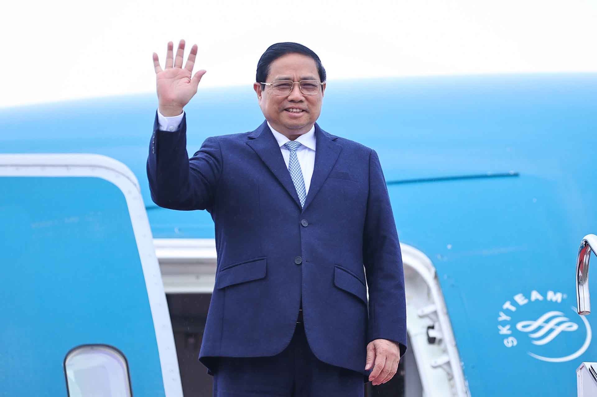 Thủ tướng Phạm Minh Chính tới Tokyo bắt đầu chuyến tham dự Hội nghị Cấp cao ASEAN-Nhật Bản