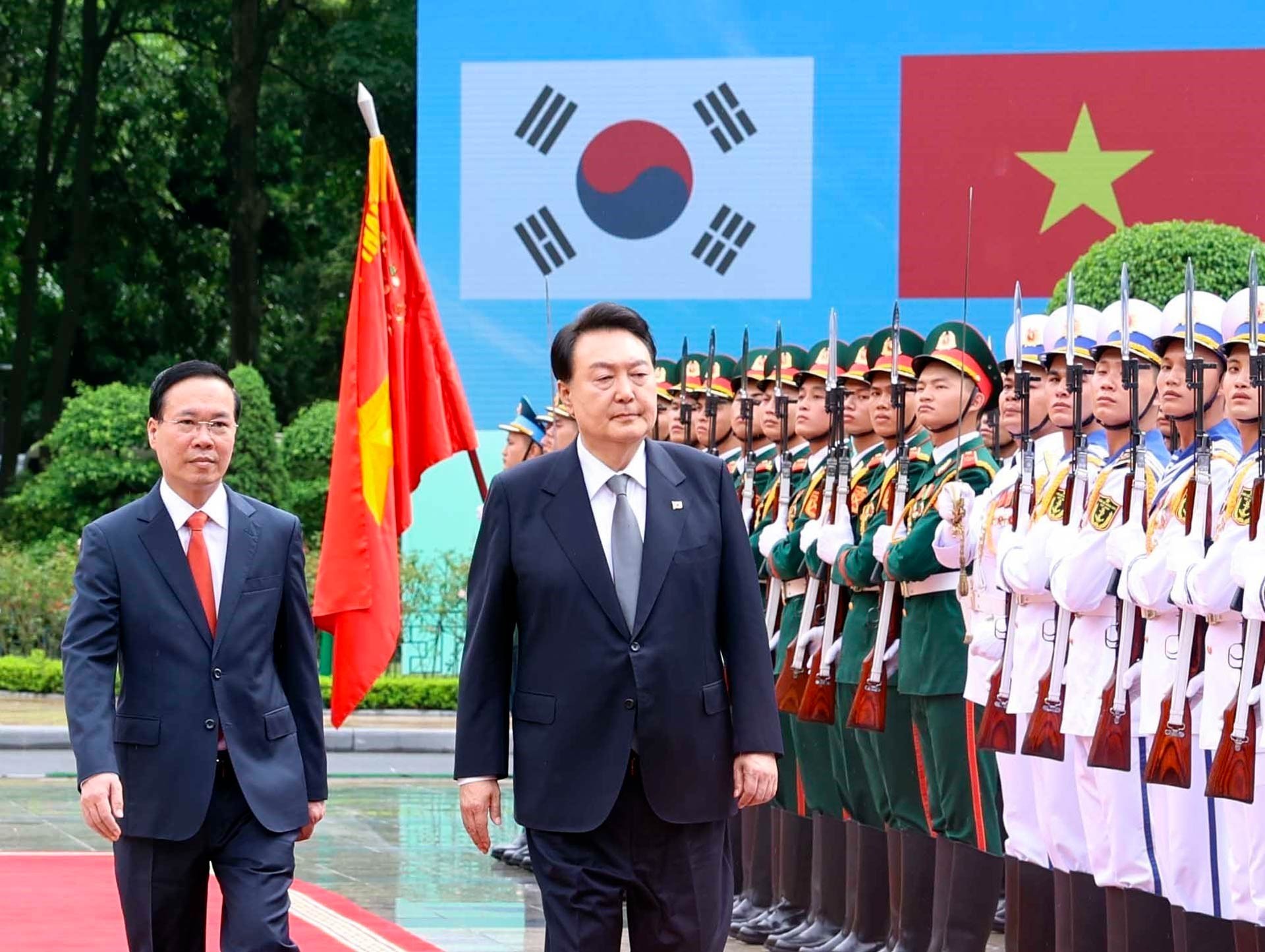 Chuyến thăm cấp Nhà nước của Tổng thống Hàn Quốc Yoon Suk Yeol tới Việt Nam từ ngày 22-24/6/2023 diễn ra ở thời điểm có ý nghĩa hết sức to lớn, năm đầu tiên hai nước triển khai mối quan hệ Đối tác chiến lược toàn diện.