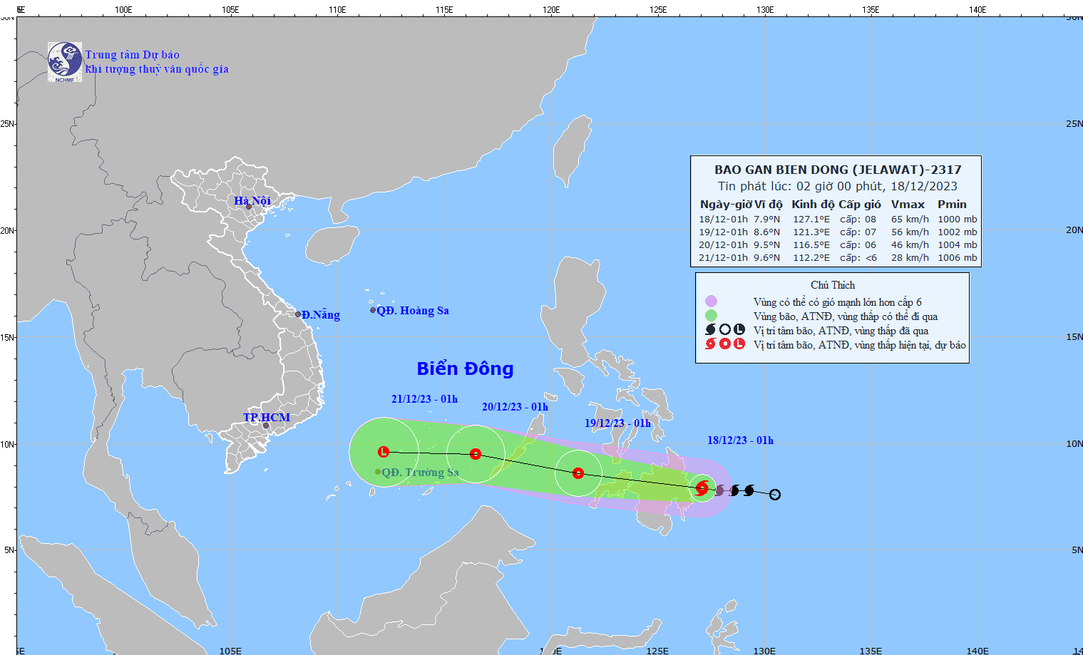 Dự báo diễn biến bão Jelawat: Khả năng vào Biển Đông; gió mạnh dần, giật cấp 8, sóng biển cao 2-4m, biển động
