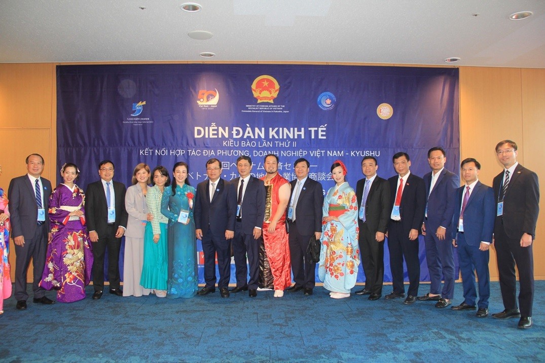 Đoàn công tác tỉnh Bắc Giang tham dự Diễn đàn kinh tế Kiều bào lần thứ II kết nối hợp tác địa phương phương, doanh nghiệp Việt Nam -Kyushu tại Nhật Bản