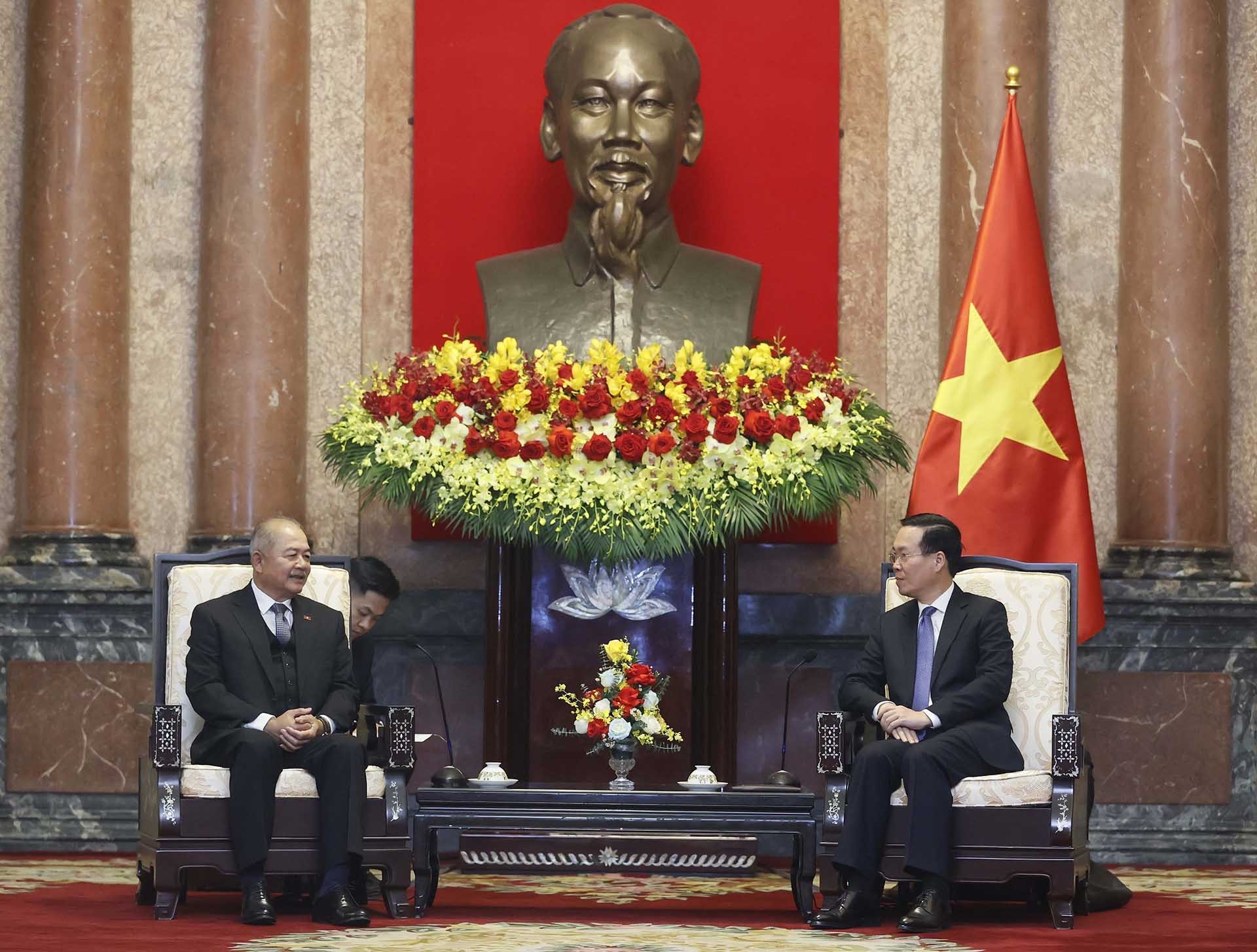 Chủ tịch nước Võ Văn Thưởng tiếp Phó Thủ tướng Lào Kikeo Khaykhamphithoune. (Nguồn: TTXVN)