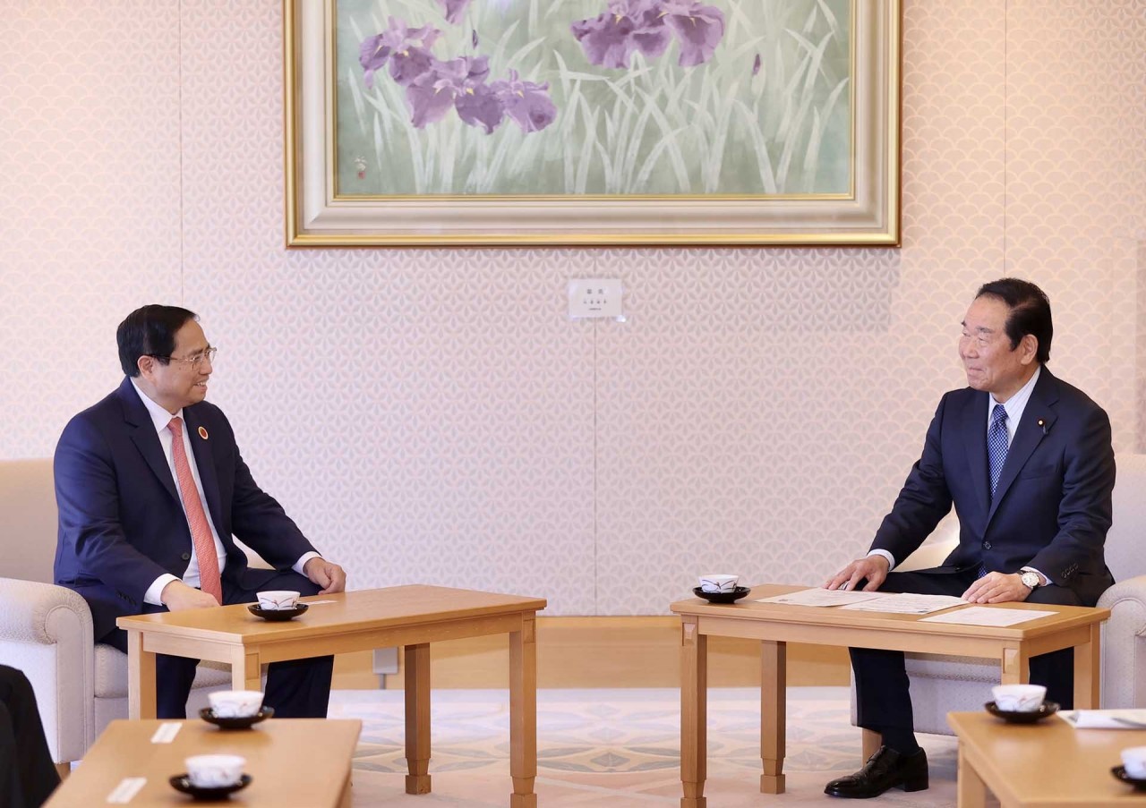 PM Pham Minh Chinh meets with leaders of Japanese National Diet