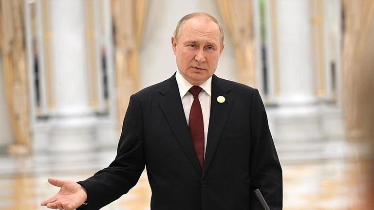 Tổng thống Nga Putin chính thức đặt chân vào cuộc đua tranh cử, gửi lời cảm ơn tổ chức này. (Nguồn: RT)