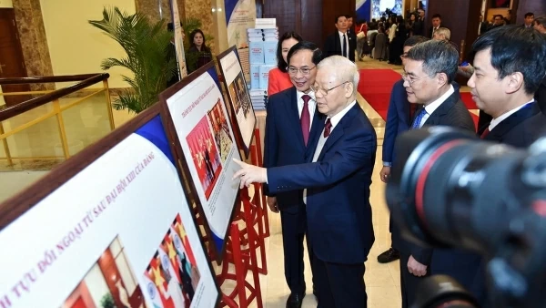 Reuters: Vietnam reaps rewards with 'Bamboo diplomacy'