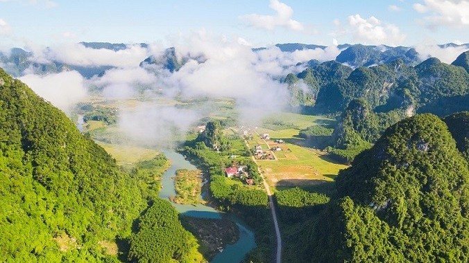 Tân Hóa: Từ 'rốn lũ' đến làng du lịch tốt nhất thế giới