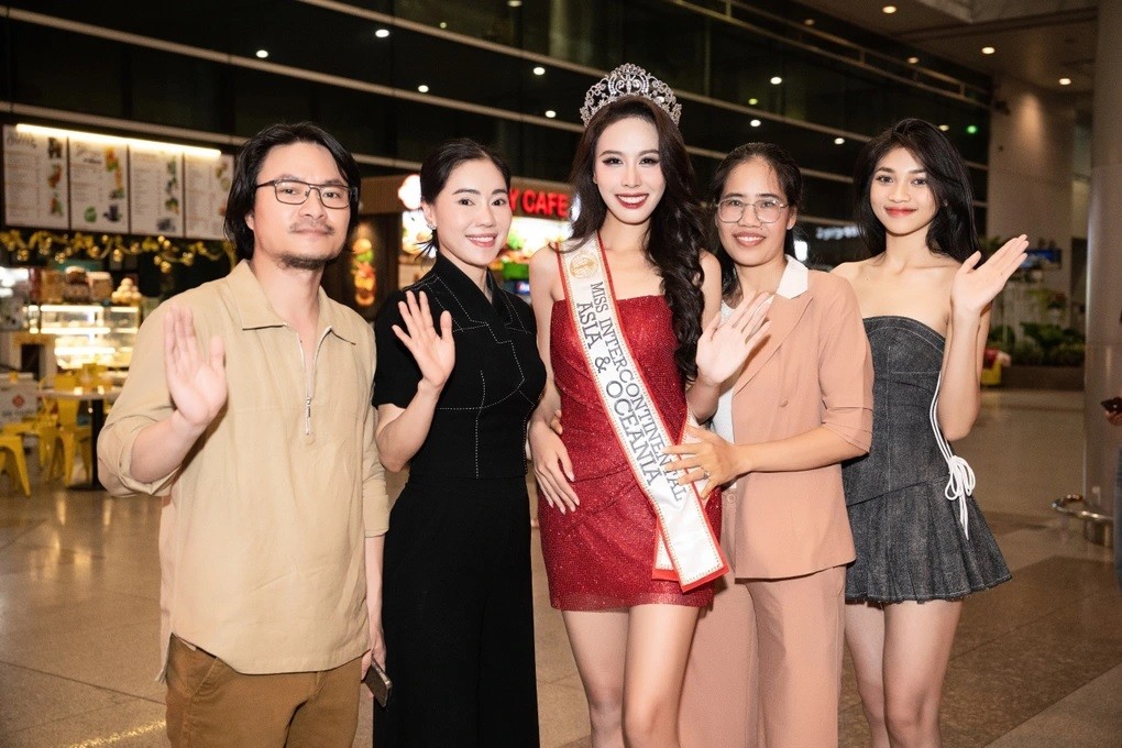 Hoa hậu Liên lục địa 2023: Á hậu  Lê Nguyễn Ngọc Hằng