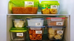 Một số nguyên tắc bảo quản thức ăn an toàn vệ sinh thực phẩm sau khi dùng bữa