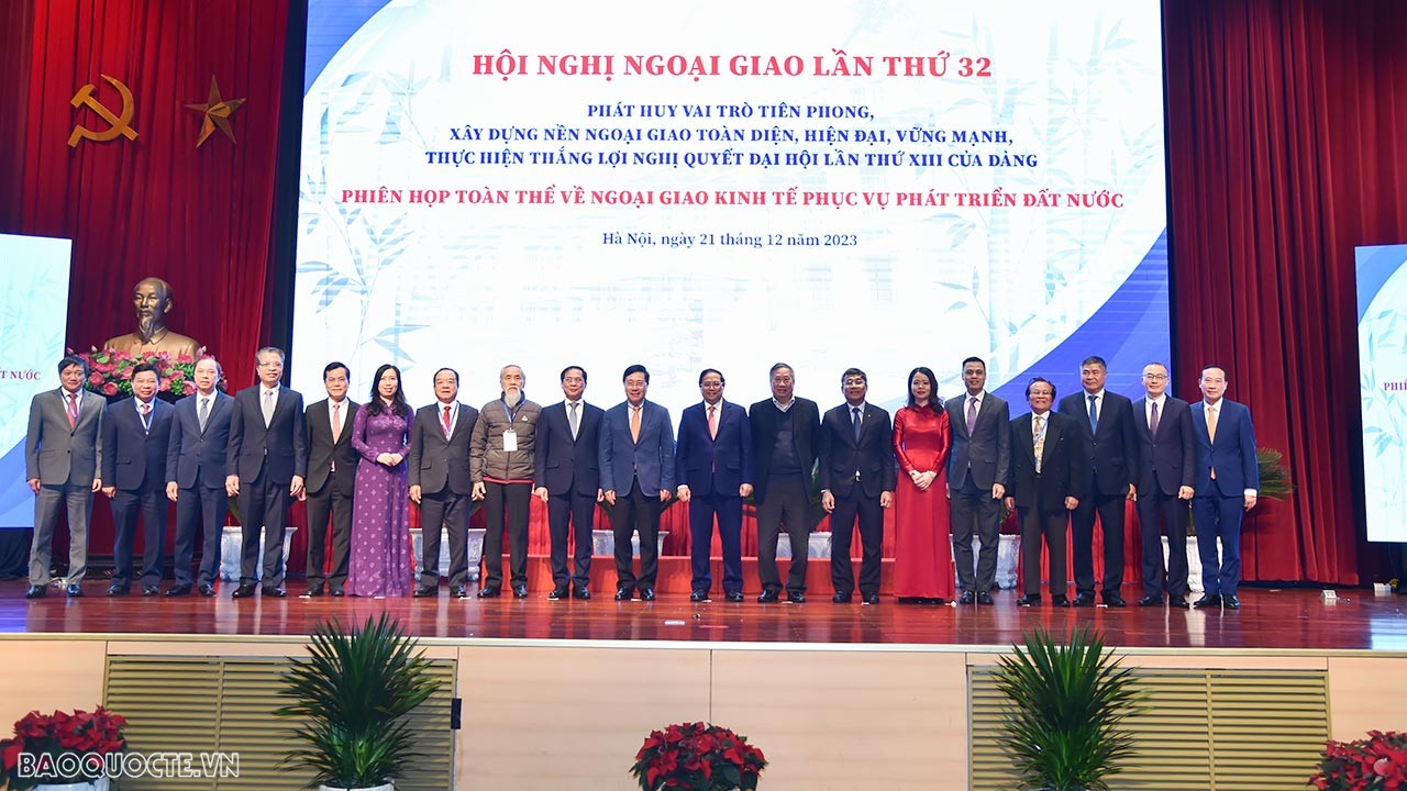 Imprints of Vietnam’s foreign affairs in 2023