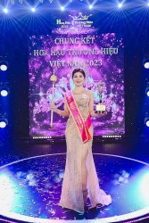Doanh nhân Lê Thị Liệu đăng quang Hoa hậu Thương hiệu Việt Nam 2023