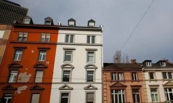 Giá nhà ở nền kinh tế lớn nhất châu Âu giảm kỷ lục
