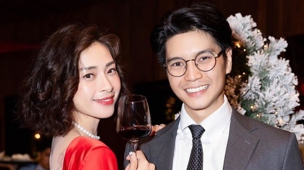 Các cặp đôi sao Việt thời trang đồng điệu chụp ảnh, đón Giáng sinh