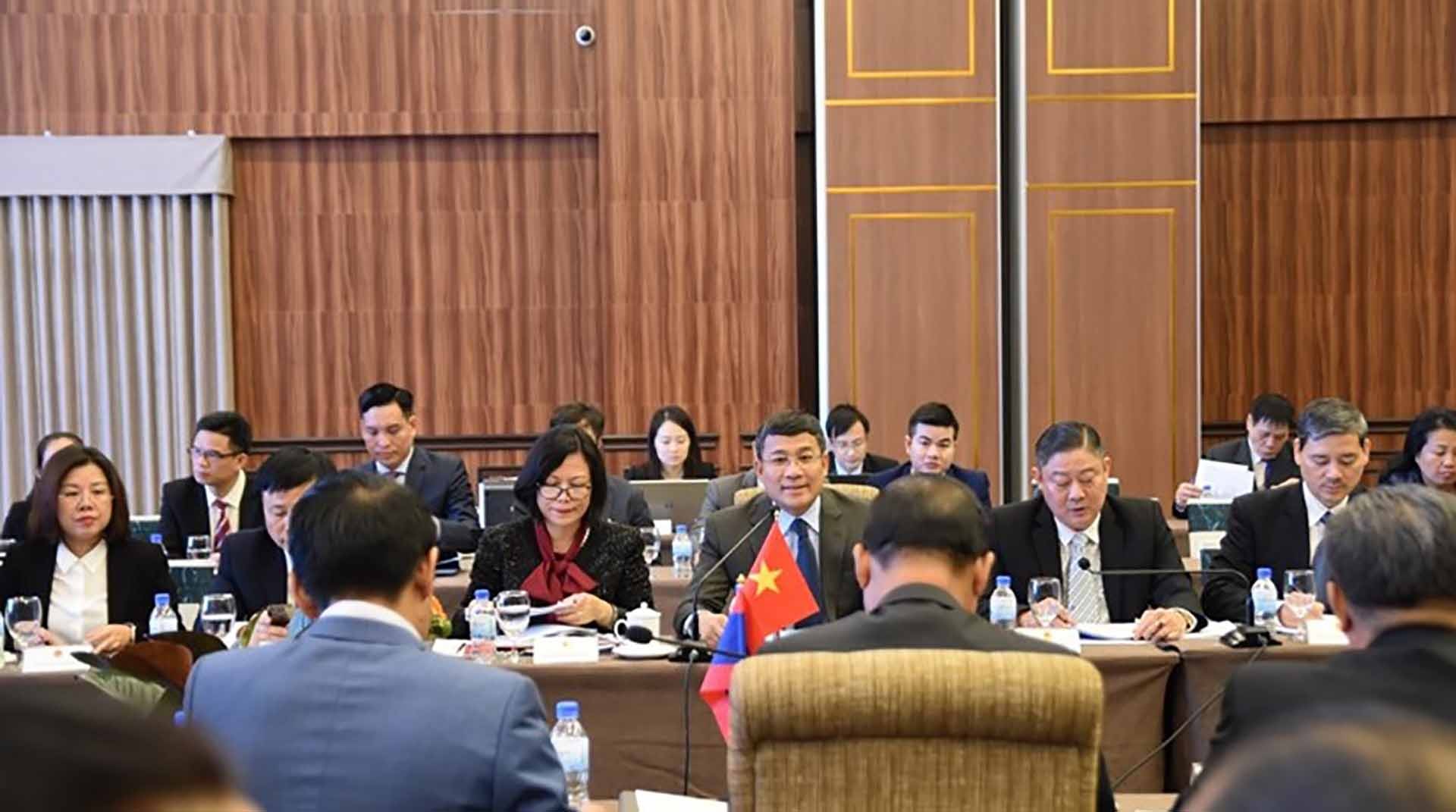 Thứ trưởng Thường trực Bộ Ngoại giao Nguyễn Minh Vũ, Trưởng đoàn đại biểu Việt Nam, phát biểu tại cuộc họp. (Ảnh: Thu Dung)