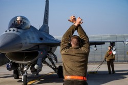 Thổ Nhĩ Kỳ hy vọng Mỹ giữ lời hứa về máy bay chiến đấu F-16