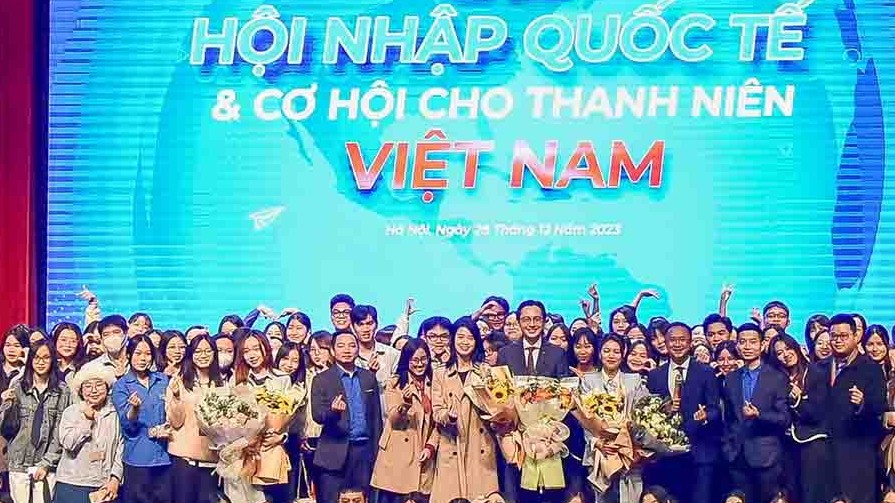 Thanh niên Việt Nam chủ động nắm bắt cơ hội trong quá trình hội nhập quốc tế