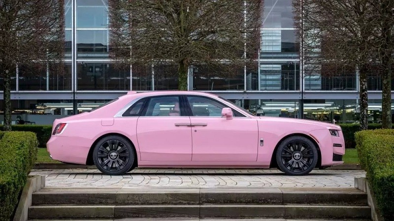 Điểm danh những siêu phẩm Rolls-Royce độc nhất thế giới ra mắt năm 2023