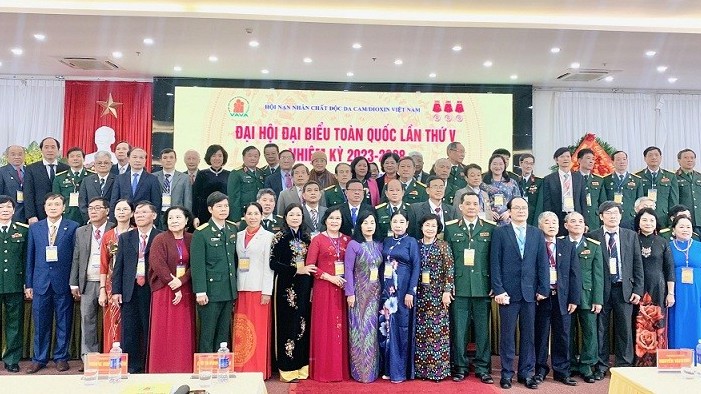 Tinh thần đoàn kết, nghĩa tình, trách nhiệm, hướng về nạn nhân chất độc da cam