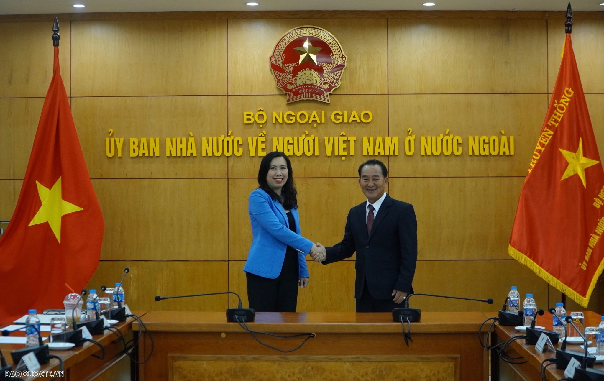 Vietnam, Laos strengthen cooperation in expatriate affairs