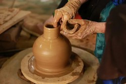 Triển lãm gốm Hương Canh, tôn vinh nghề gốm thủ công truyền thống hiếm hoi của Việt Nam