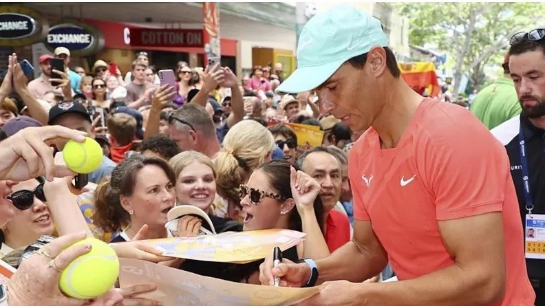 Trở lại sân đấu sau gần 1 năm nghỉ dưỡng thương, Rafael Nadal nói 'chỉ cần có mặt ở đây đã là chiến thắng với tôi'