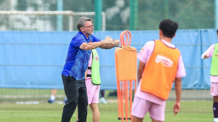 VCK Asian Cup 2023: AFC đánh giá cao HLV Philippe Troussier và các học trò đội tuyển Việt Nam
