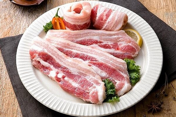Giá heo hơi hôm nay 7/1: Giá heo hơi Việt Nam ngang với thị trường Trung Quốc