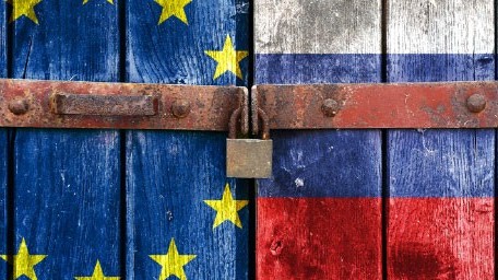 EU chính thức 'tung' gói trừng phạt thứ 13 nhằm vào Nga, 200 thực thể và cá nhân 'dính đạn'