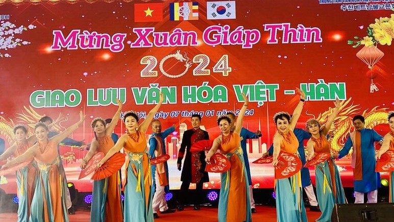 Giao lưu văn hóa Việt-Hàn mừng Xuân Giáp Thìn 2024