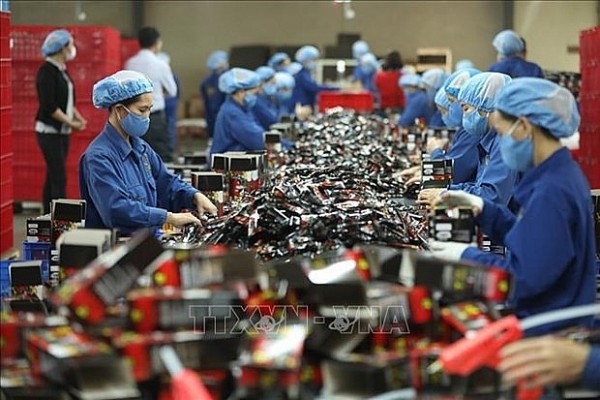 Vietnamese monthly laborers’ average income up 6.9 per cent in 2023: GSO