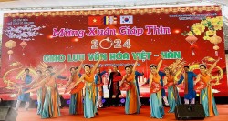 Giao lưu văn hóa Việt-Hàn mừng Xuân Giáp Thìn 2024