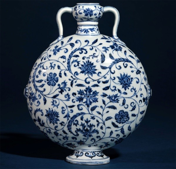 Chiếc bát cổ 200 tuổi lập kỷ lục món đồ gốm sứ Trung Quốc được bán đấu giá đắt nhất năm 2023