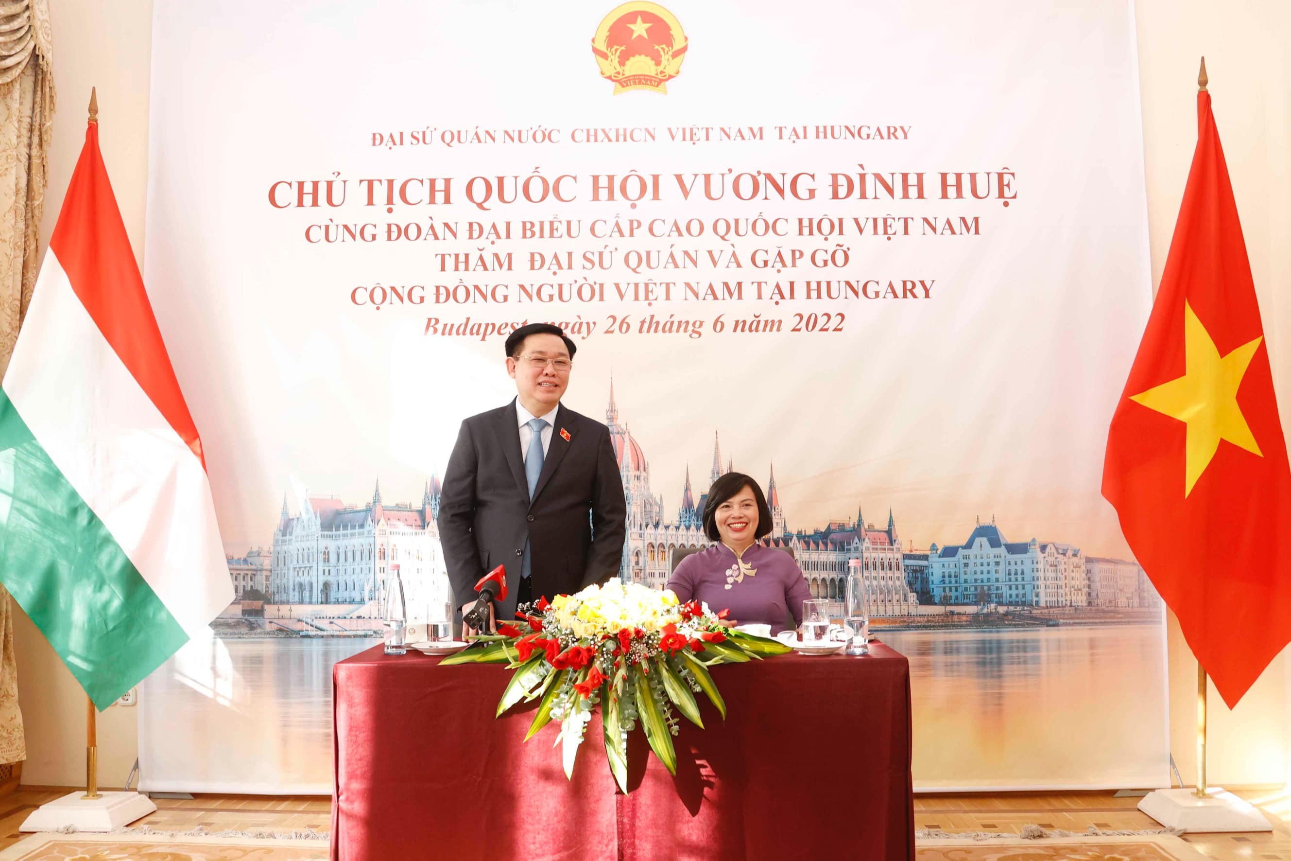Chuyến thăm khẳng định sự coi trọng mối quan hệ Đối tác toàn diện Việt Nam-Hungary
