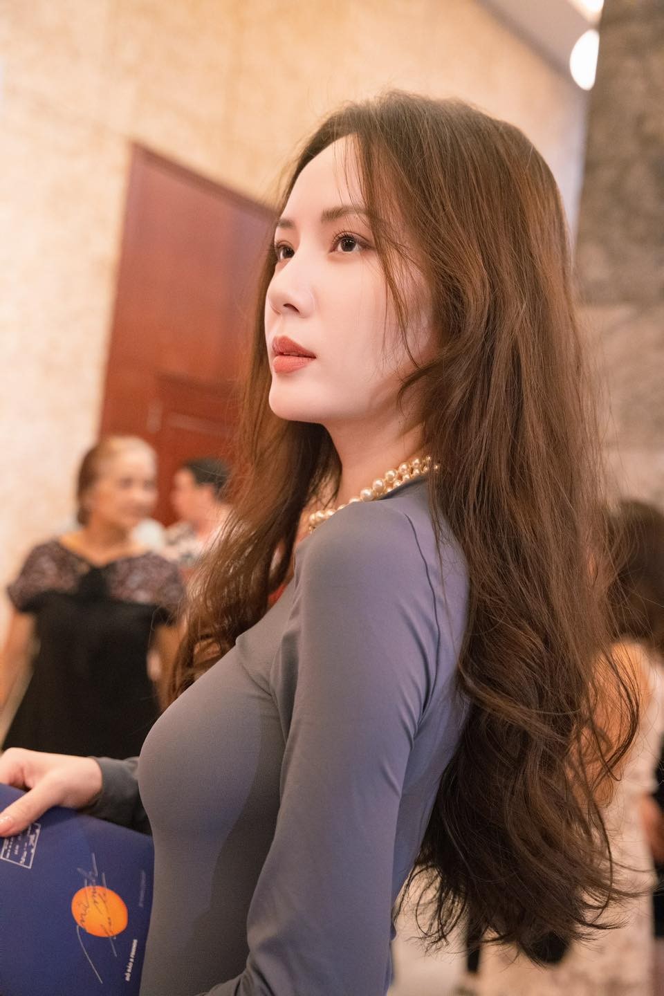 Ca sĩ Phương Linh
