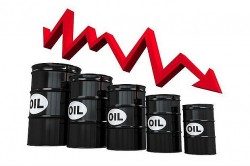 Giá xăng dầu hôm nay 14/1: Ghi nhận một tuần giảm giá bất chấp căng thẳng địa chính trị Trung Đông