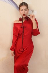 Sao Việt: Thanh Hương quyến rũ với đầm đỏ, Lệ Quyên khoe eo thon trên phố