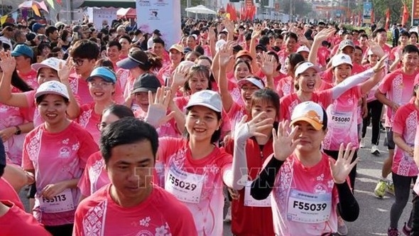 Nearly 1,500 runners join Dien Bien Phu Marathon 2024