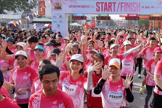 Nearly 1,500 runners join Dien Bien Phu Marathon 2024