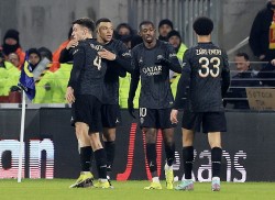 Hình ảnh trận đấu Kylian Mbappe tỏa sáng, PSG vững vàng vị trí đầu Ligue 1 2023/24