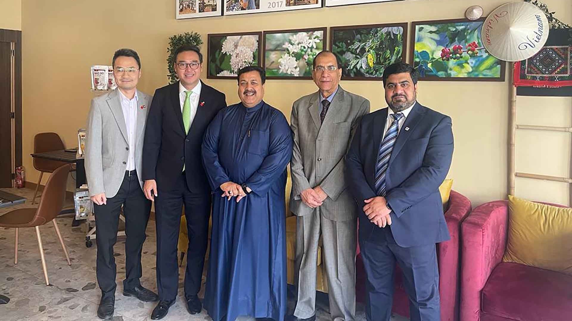 Đại sứ quán Việt Nam tại Kuwait ‘mở rộng cánh cửa’ ngoại giao kinh tế