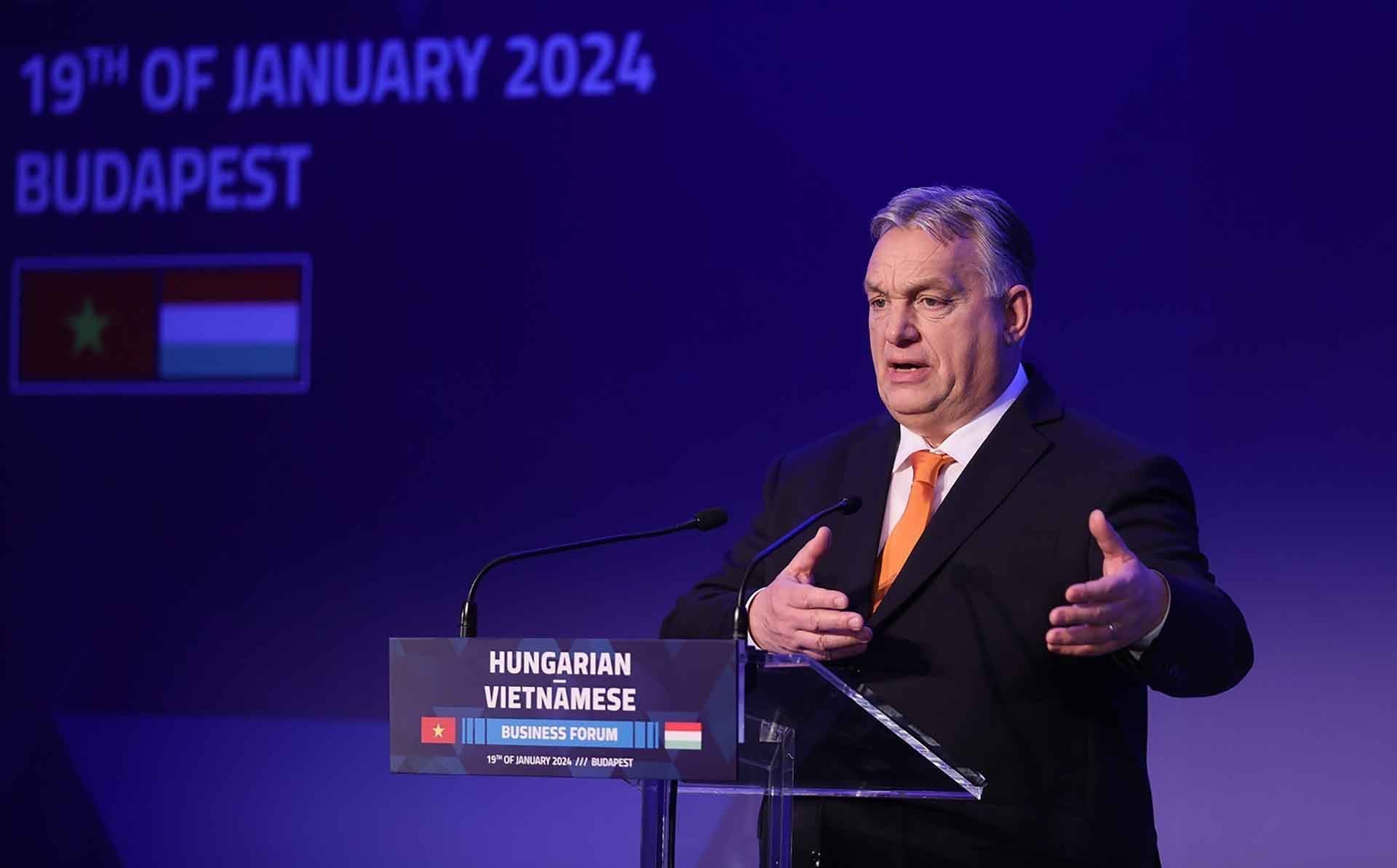 Thủ tướng Hungary Viktor Orbán phát biểu tại Diễn đàn doanh nghiệp Việt Nam-Hungary. (Nguồn: TTXVN)