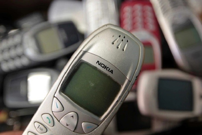 Một trong những chiếc điện thoại đời đầu của Nokia.
