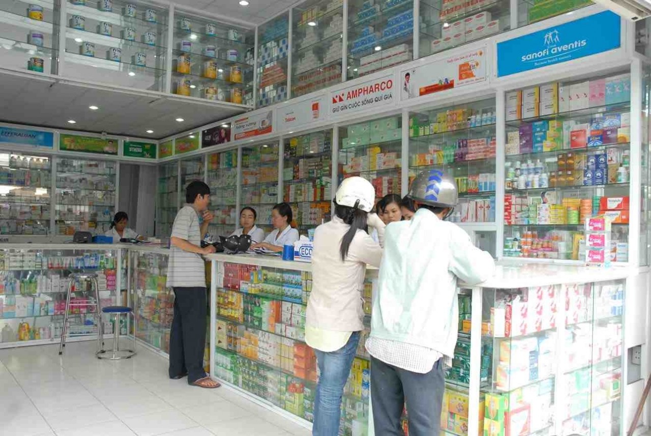 Sở Y tế Hà Nội yêu cầu các đơn vị bảo đảm cung ứng đầy đủ thuốc đáp ứng nhu cầu sử dụng thuốc của người dân.